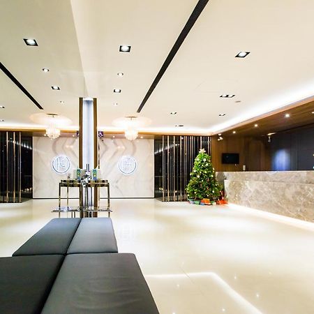 Palmer Hotel Taichung Dış mekan fotoğraf