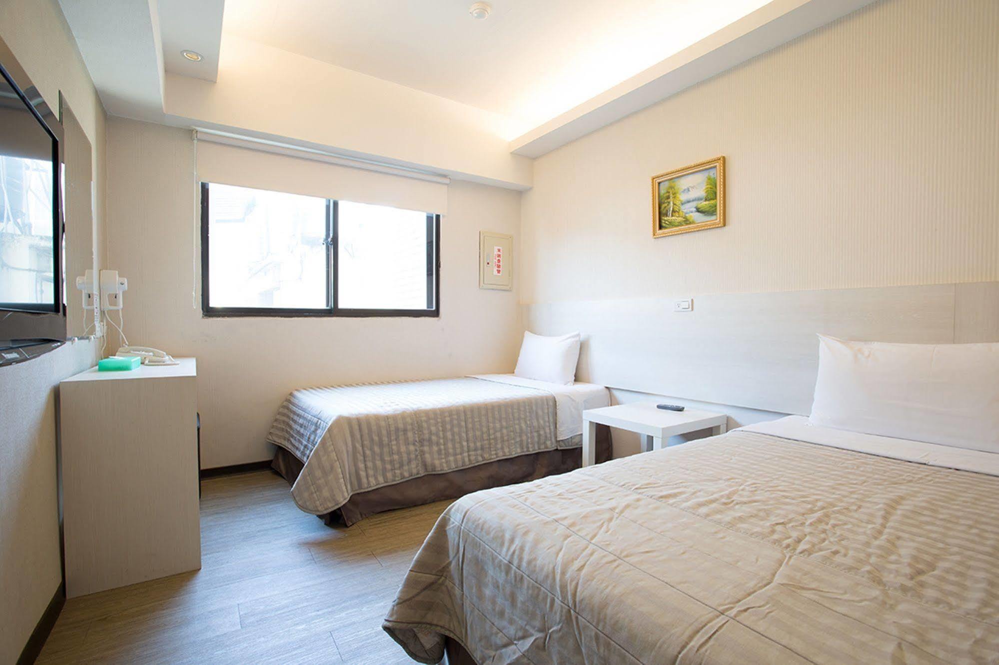 Palmer Hotel Taichung Dış mekan fotoğraf